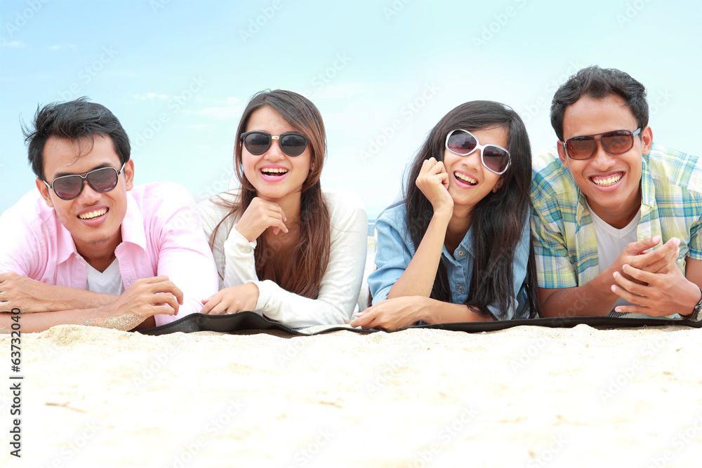 Group Of Friends Enjoying Beach Holiday Group Of Friends Enjoying Beach Holiday