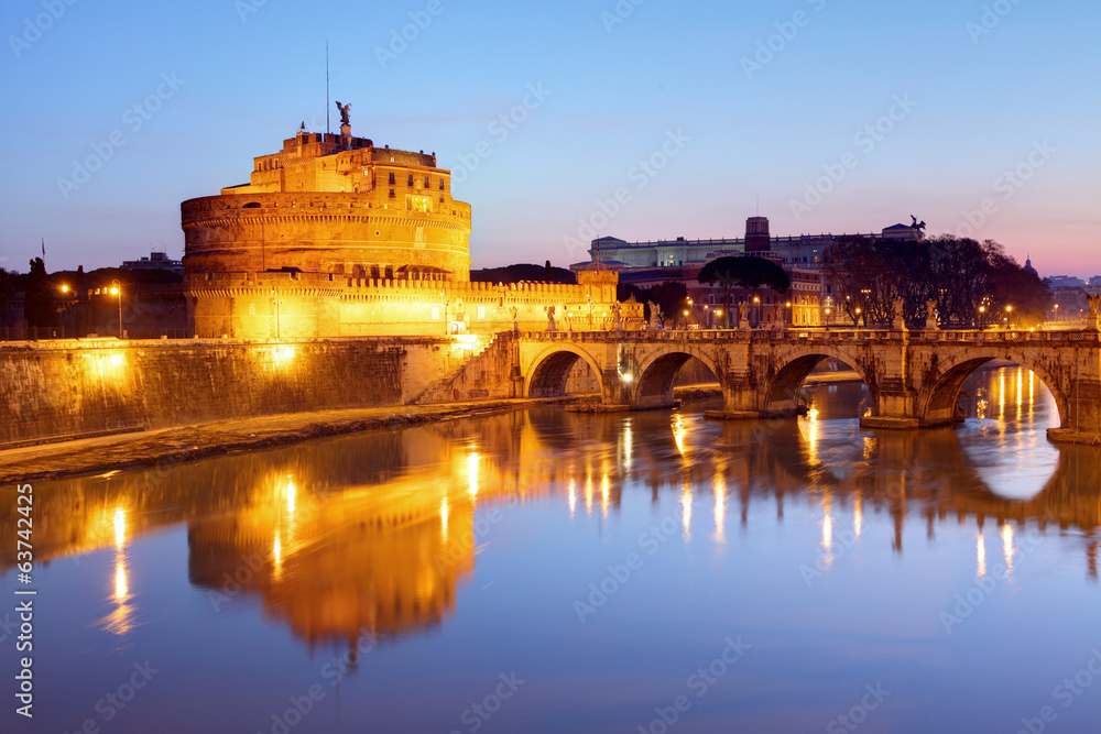 Castle Angelo, Rome at night