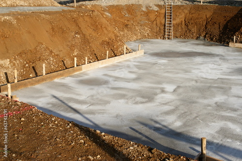 grube fundament haus