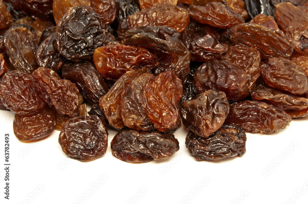 raisins isolated on white background raisins isolated on white background