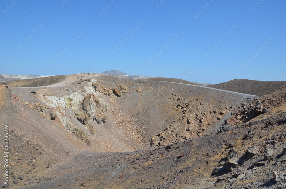 île volcanique près de Santorin, Grèce île volcanique près de Santorin, Grèce