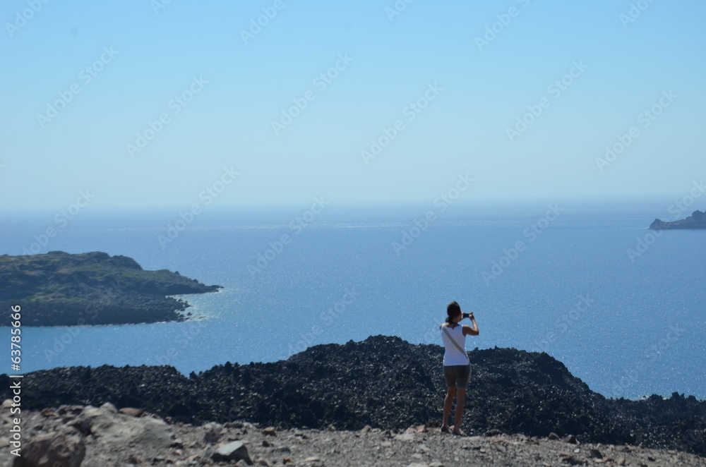 île volcanique près de Santorin, Grèce