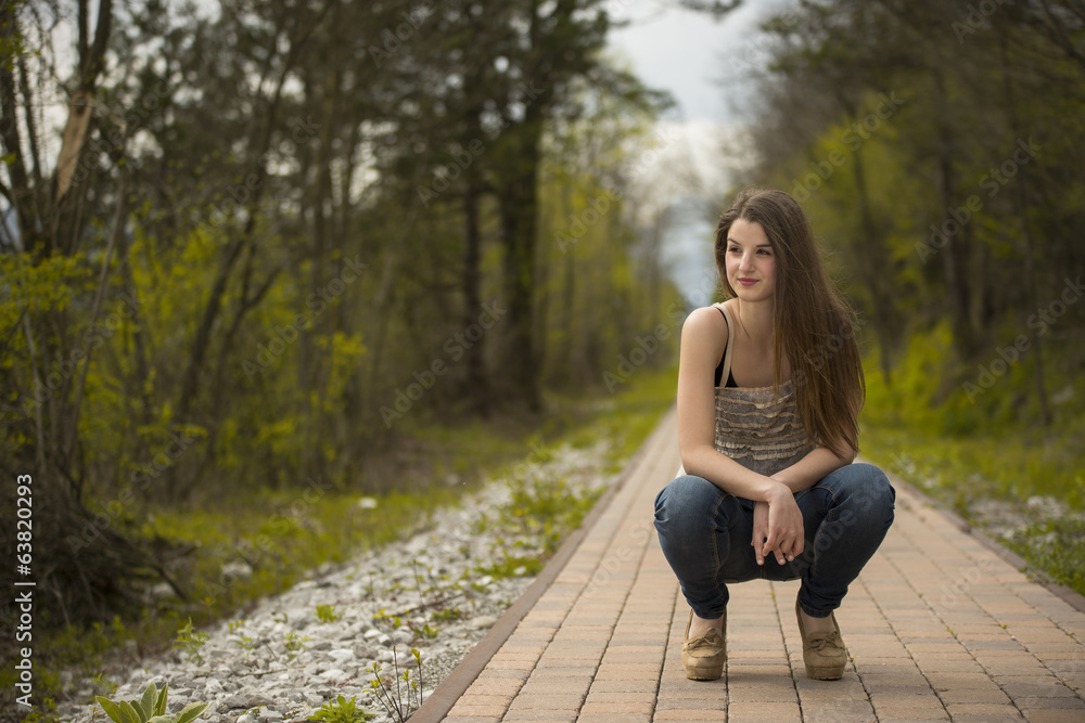 Ragazza in estate