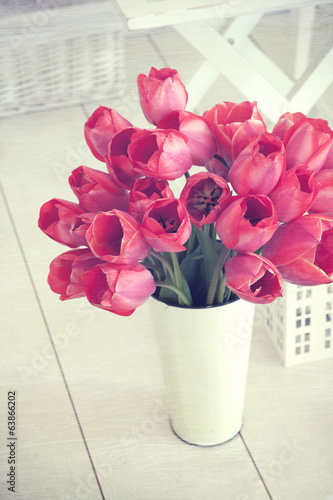 Fototapeta Naklejka Na Ścianę i Meble -  Tulips