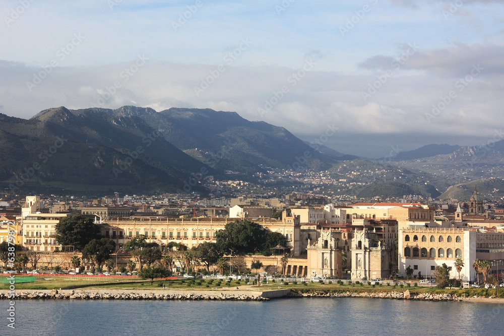 Obraz premium Palermo. Hafen