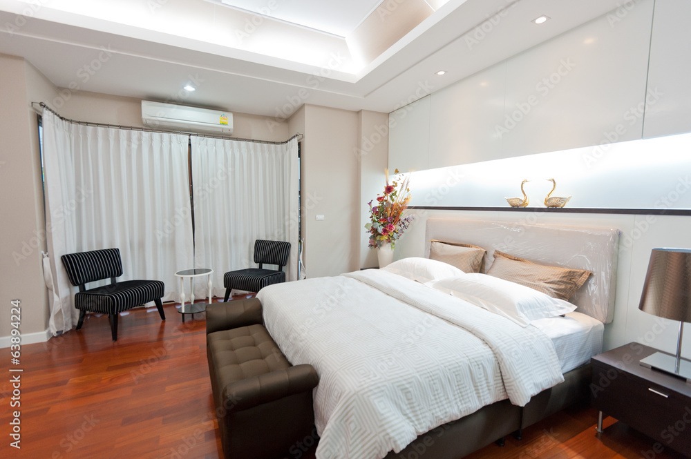 Fototapeta premium Modern bedroom interior