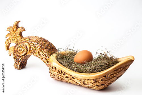 bucket, egg