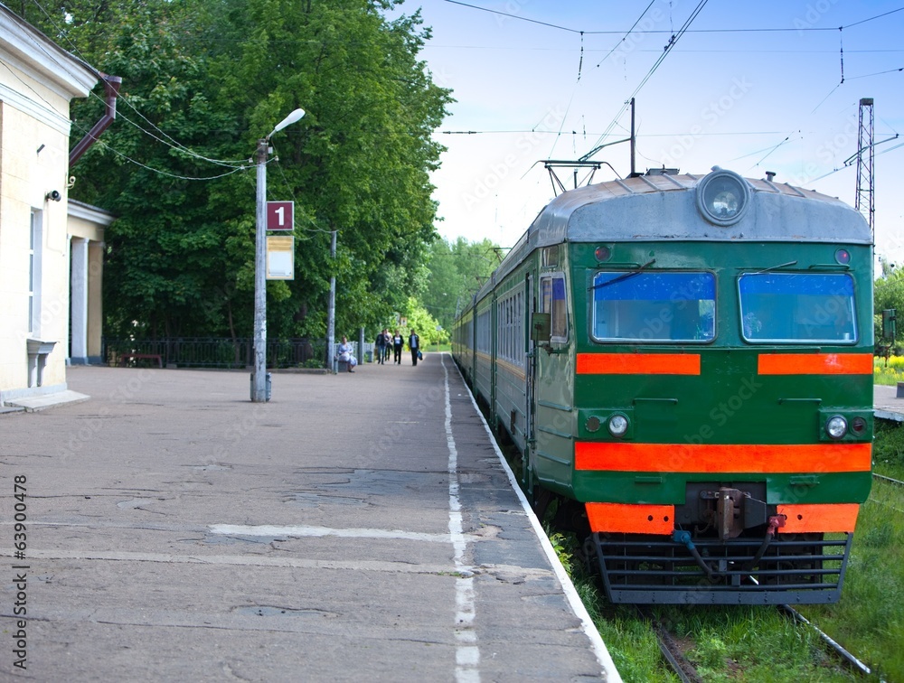 train at station