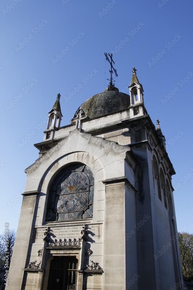 Caveau du cimetière de Passy à Paris Caveau du cimetière de Passy à Paris