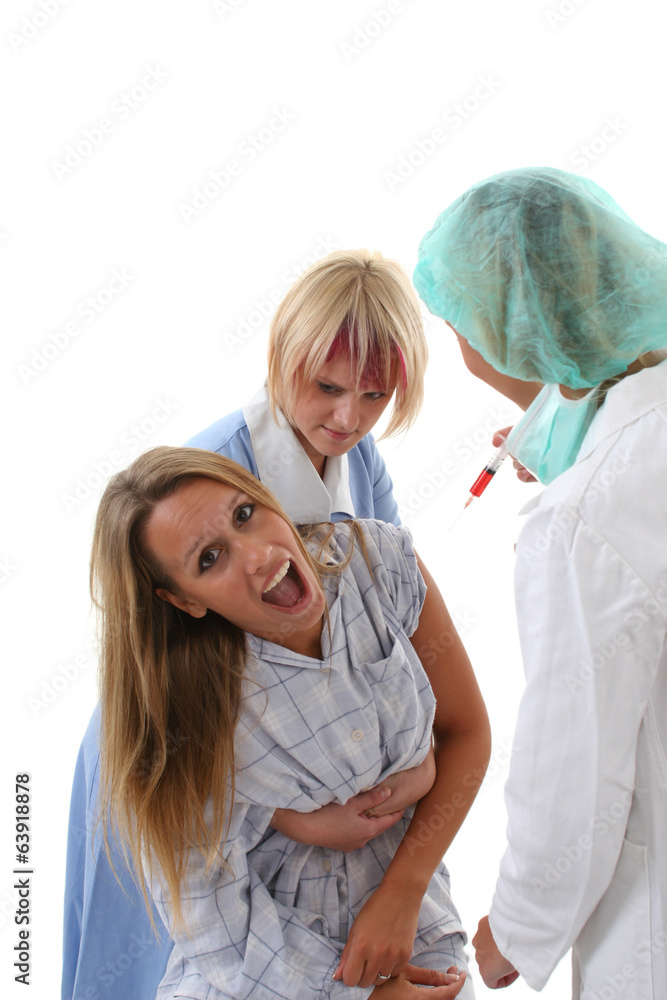 Obraz premium Doctor wit an injection