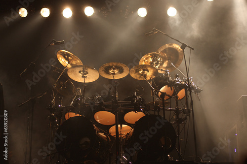 Photo Set of drums on stage