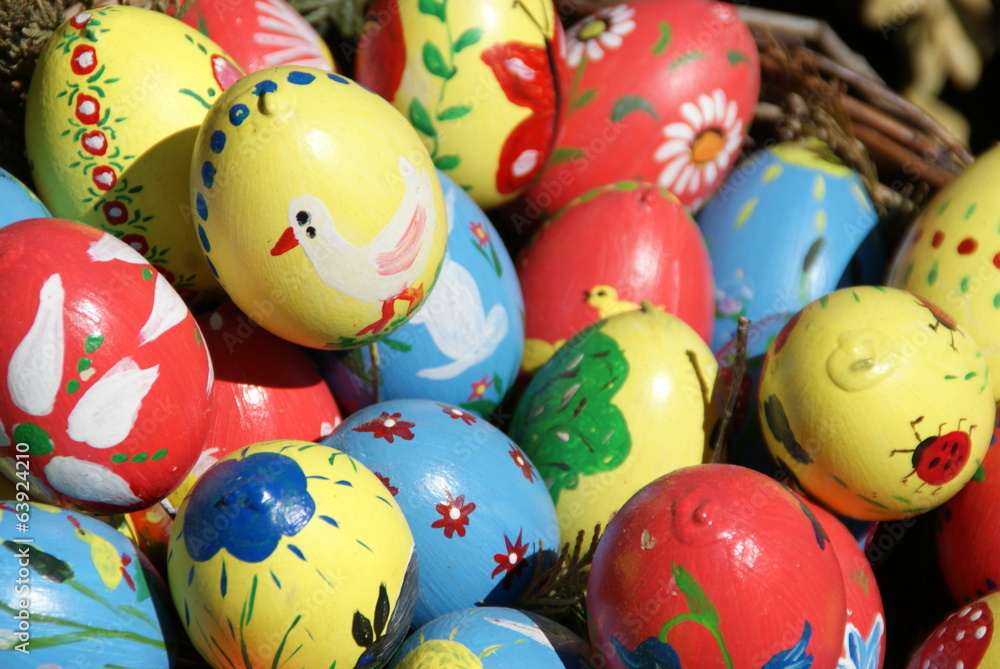 Fototapeta premium Ostern, Ostereier, Osterbrunnen, Osterhase, Christentum, Jesus