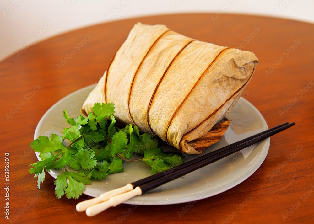 Fried rice in lotus leaf Vietnam - obrazy, fototapety, plakaty 
