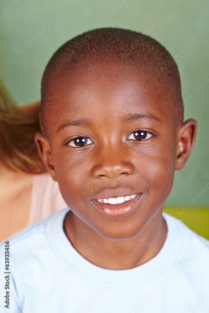 Portrait eines afrikanischen Jungen Portrait eines afrikanischen Jungen