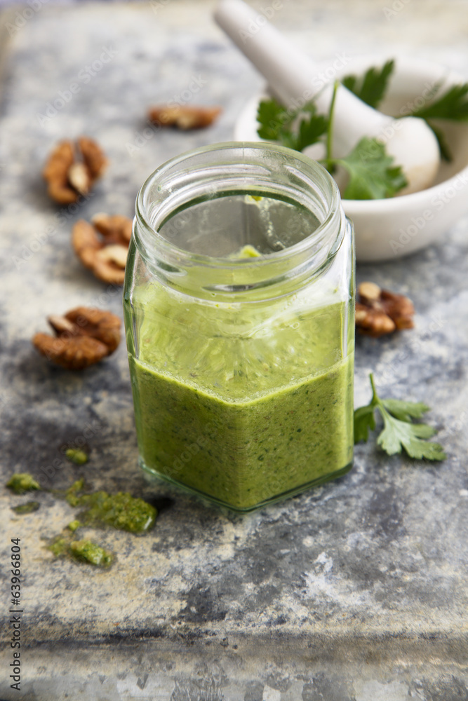 Spinach and parsley pesto Spinach and parsley pesto