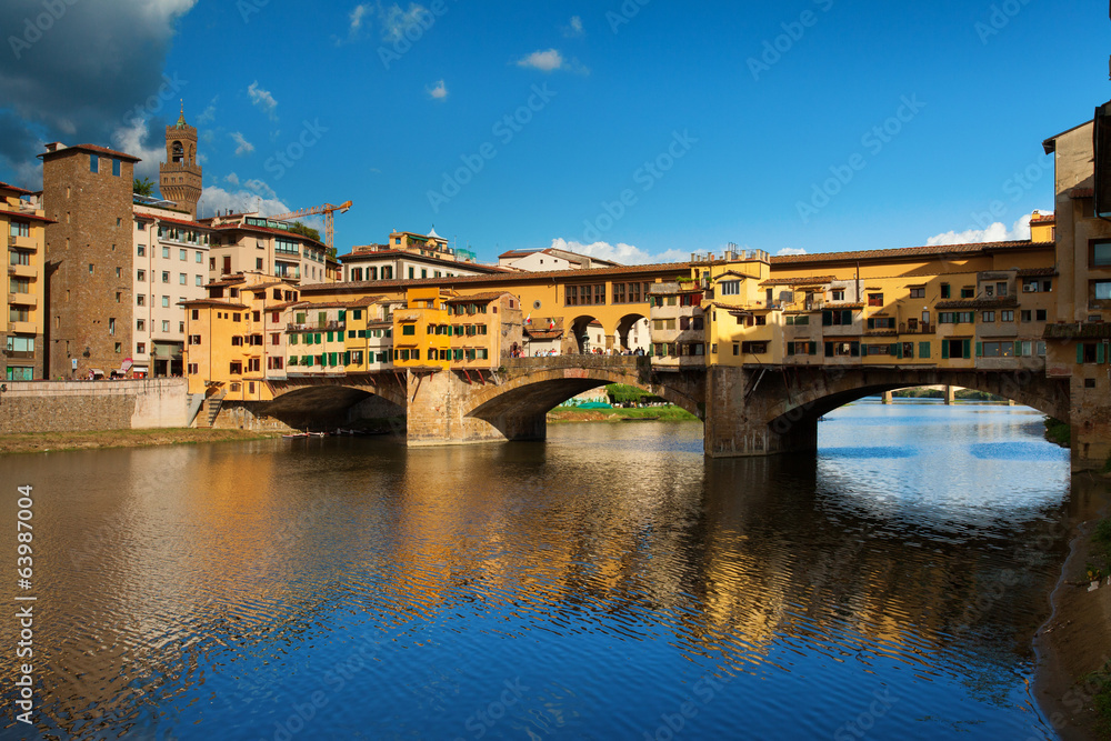 Obraz premium Ponte Vecchio over Arno River, Florence, Italy, Europe