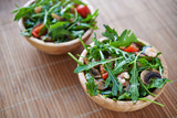 rucola salad with roasted shrimps