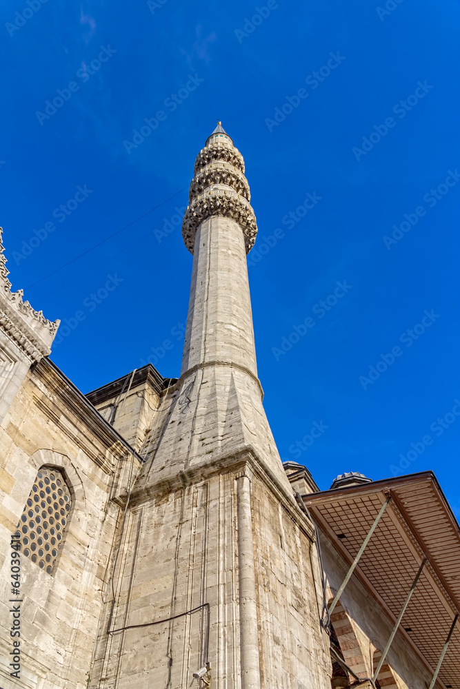 Fototapeta premium Minaret of the New Mosque (Yeni Cami)