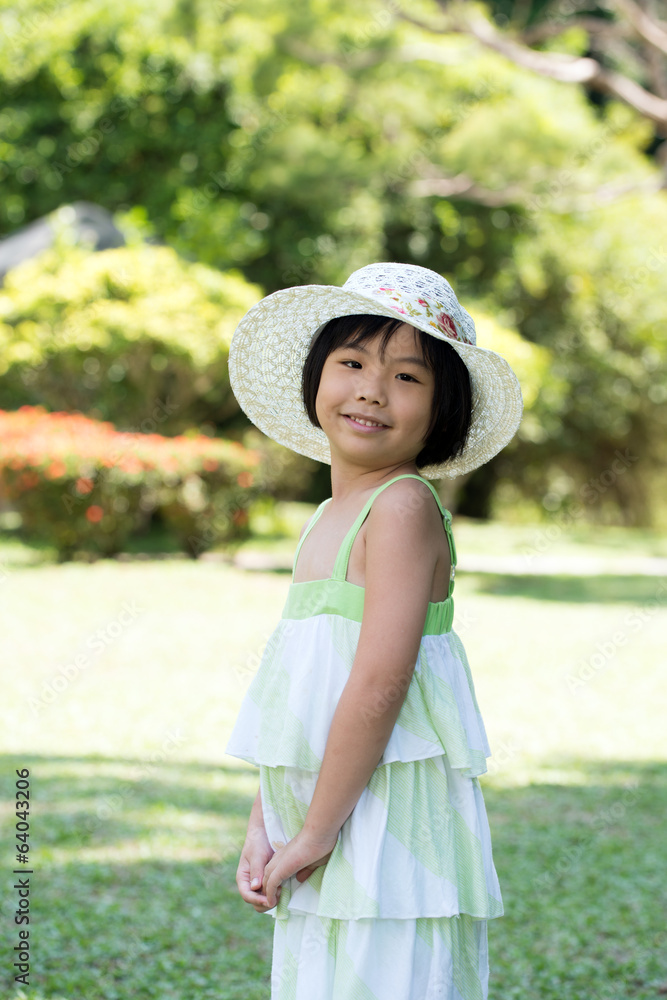 Asian child with summer hat