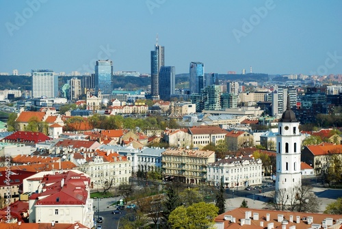 Fototapeta Naklejka Na Ścianę i Meble -  Panoramic View of Vilnius City Old Town and Modern Buildings