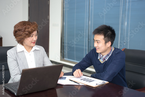 Wallpaper Mural Business conversation Torontodigital.ca