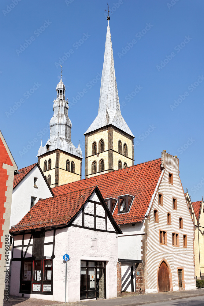 Blick auf Nicolaikirche und Altstadt von Lemgo