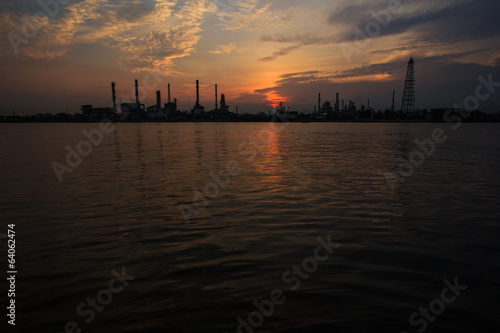 Oil refinery