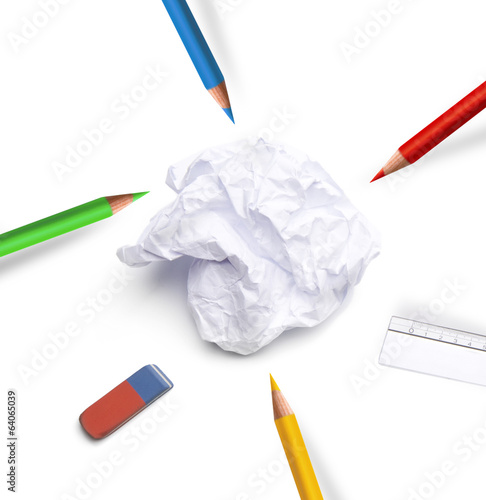 Papier und Stifte