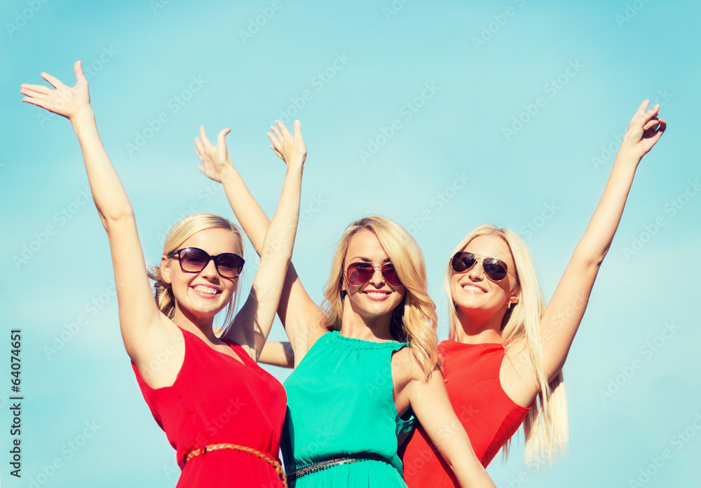 Fototapeta premium three beautiful women outdoors