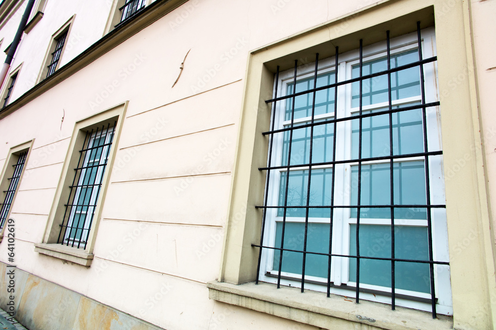 Obraz premium Vergitterte Fenster