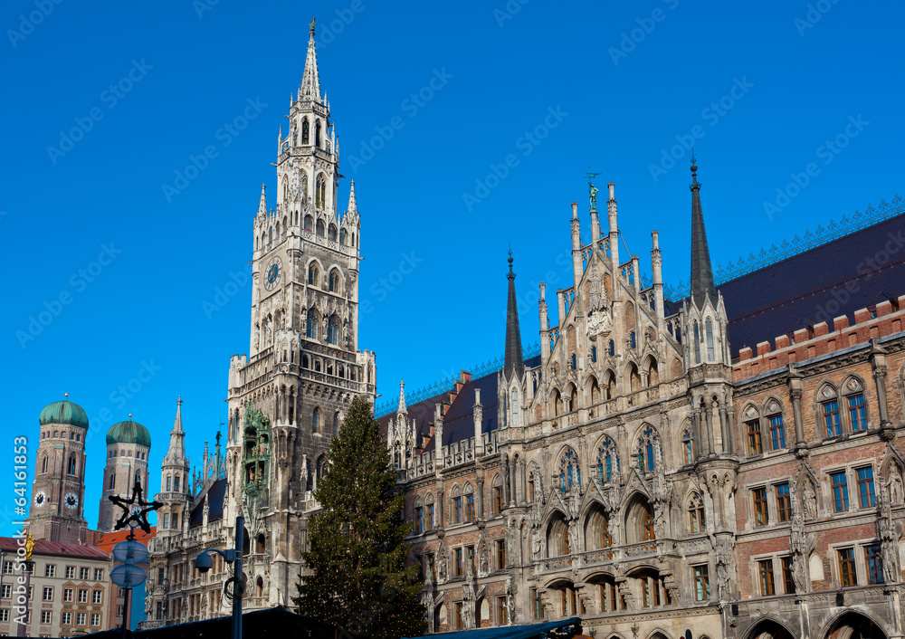 The Marienplatz in Munich with tree christmas