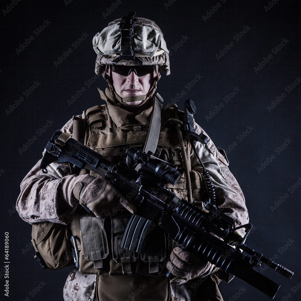 Naklejka premium US marine studio shot on black background