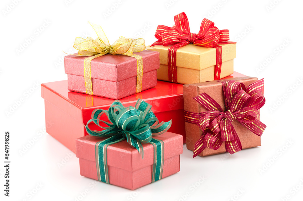 Fototapeta premium Gift box isolated white background