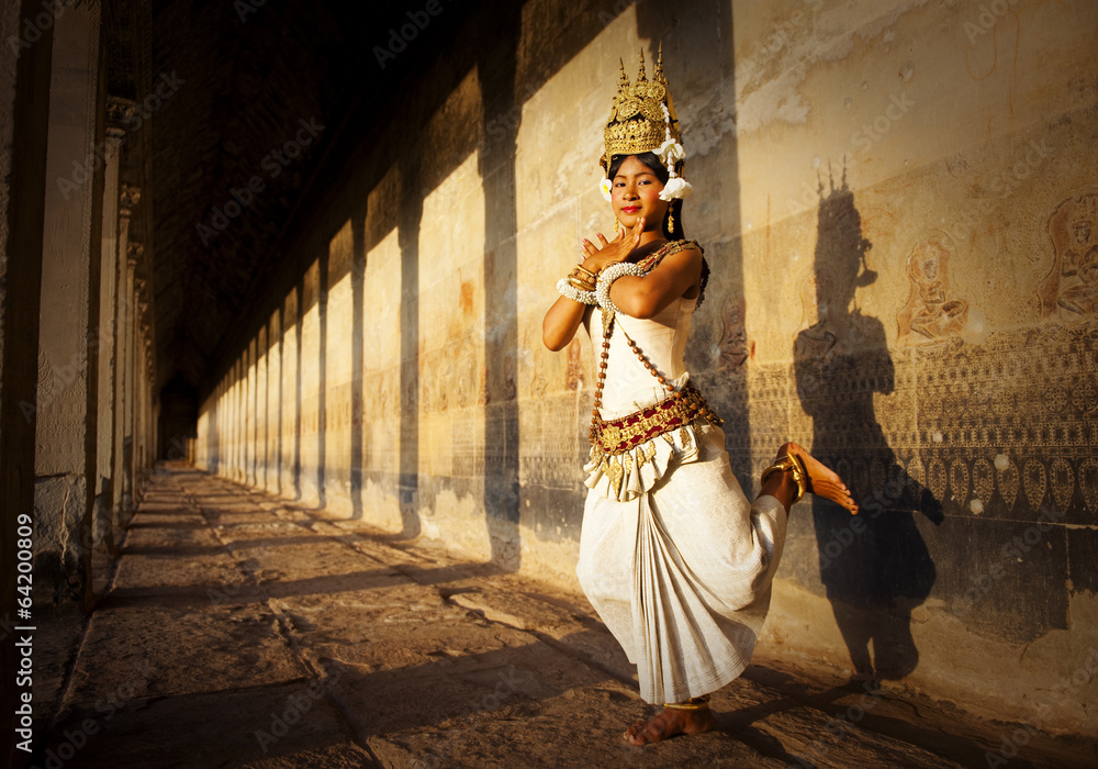 Obraz premium Aspara Dancers at Angkor Wat