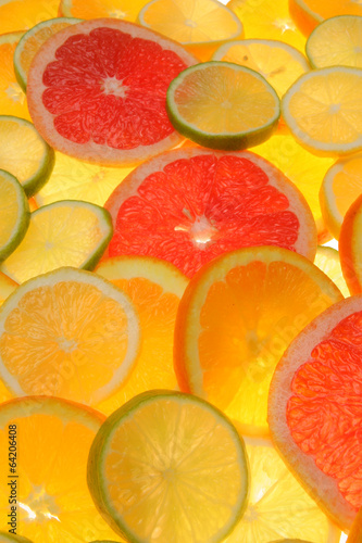 orangen zitronen limetten  vitamin c