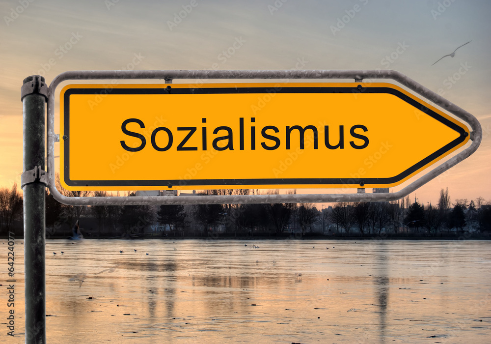 Strassenschild 9 - Sozialismus