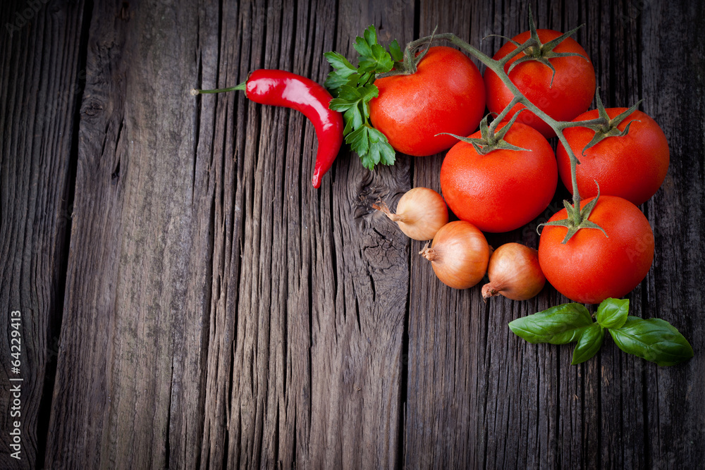 Fresh tomatoes Fresh tomatoes