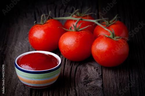 Fresh ketchup © jacekbieniek
