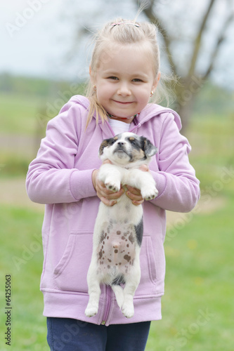 l'enfant et le chiot photo