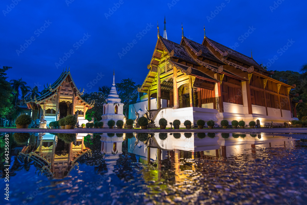 Obraz premium Wat Phra Sing Famous Temple of Chiang Mai, Thailand
