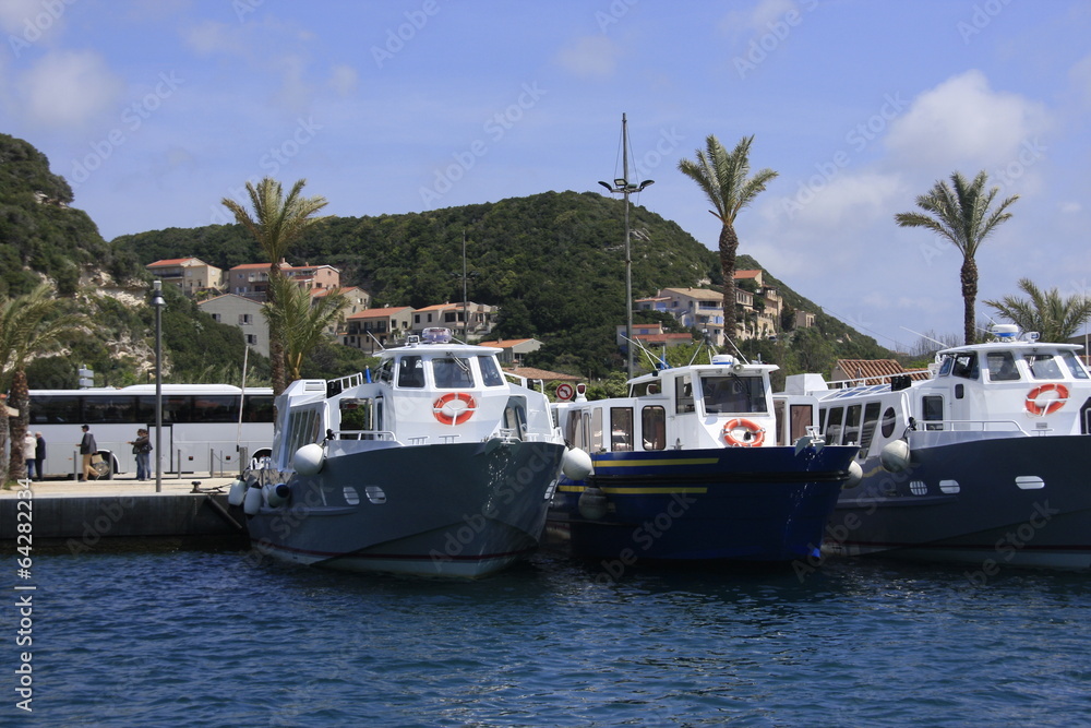 bateaux dans le port de Bonifacio