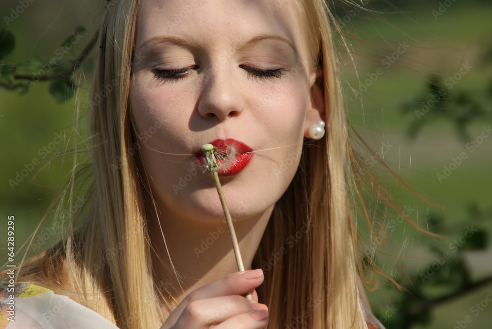 Mädchen, junge Frau, Blüten, Frühling, Portrait, hübsch, brünett Mädchen, junge Frau, Blüten, Frühling, Portrait, hübsch, brünett