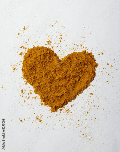 Turmeric powder heart