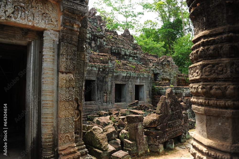Fototapeta premium Ruin of Angkor Temple