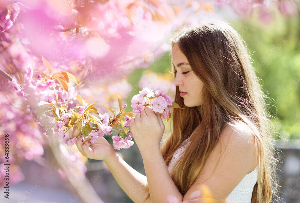 Fototapeta premium Beautiful spring girl