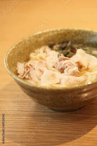 Udon noodles with pork