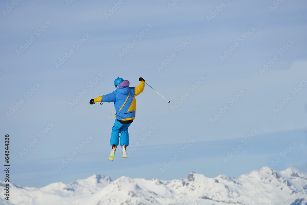 skier skier