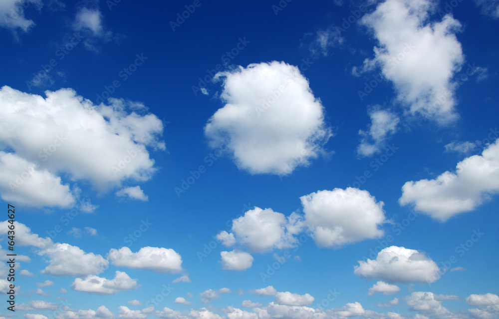 Obraz premium white clouds