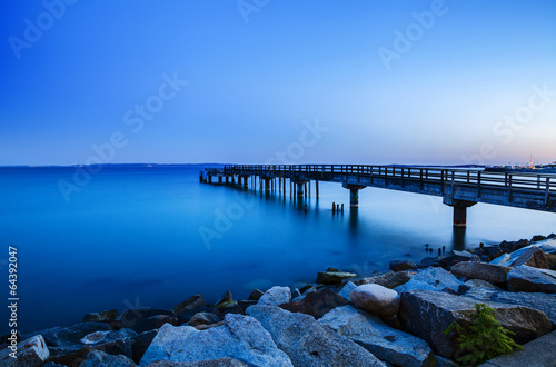 Wallpaper Mural Seebrücke bei Nacht Torontodigital.ca