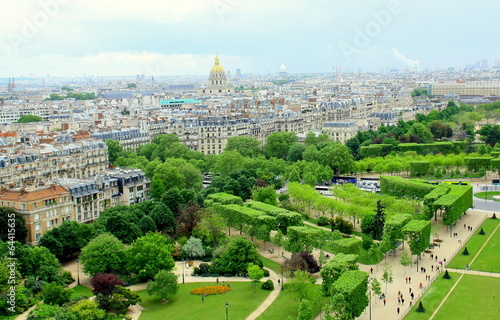 vue aérienne urbaine de paris